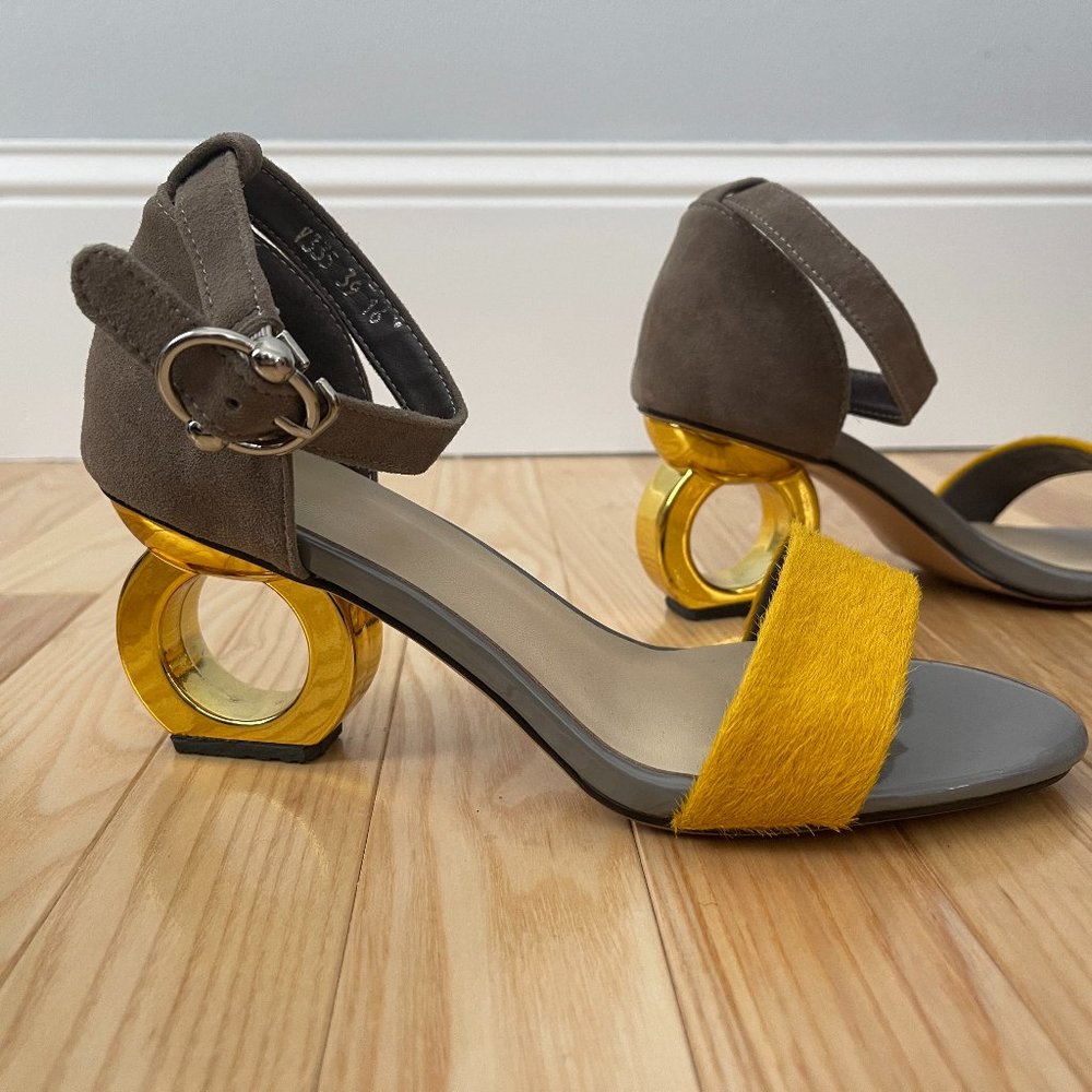 Horsehair Open Tote Ankle Strap Sculptural Heels Sandals - 39